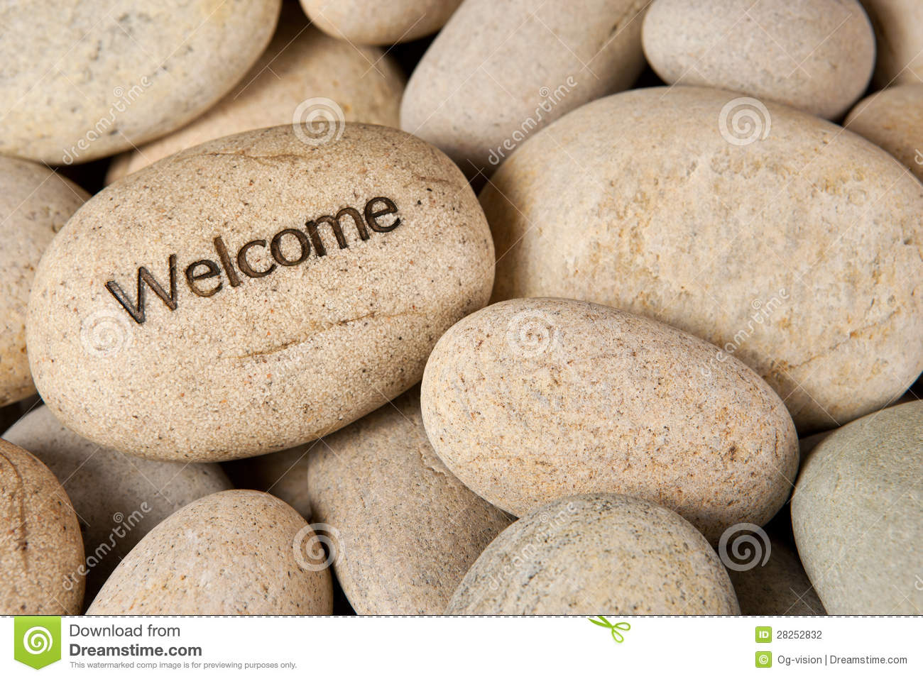 welcome-stone-28252832.jpg