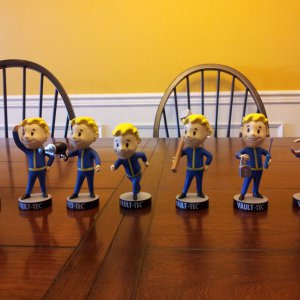 Official Fallout 3 bobbleheads unboxing!